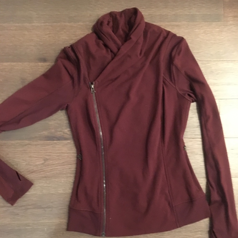 Lululemon asymmetrical zip up!